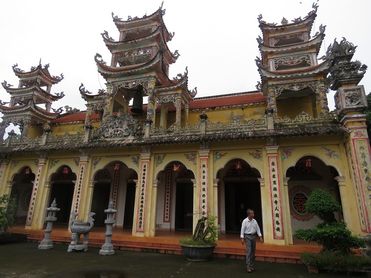 Ai về Ý Yên đừng quên ghé chùa Vạn Điểm… ảnh 2