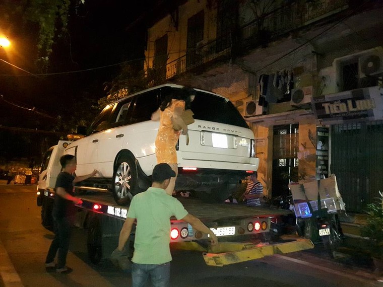 Hà Nội: Bé gái 19 tháng tuổi bị xế hộp Range Rover va quệt tử vong ảnh 1