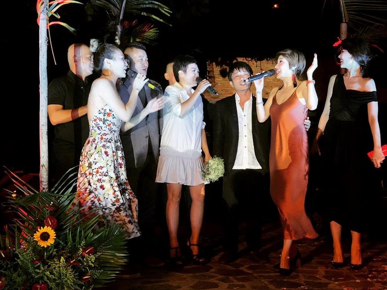 Mỹ Tâm, Hari Won dự đám cưới của đạo diễn Nguyễn Tranh ở Vũng Tàu ảnh 6