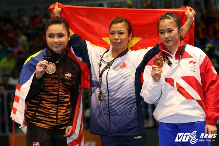 VĐV Wushu Thúy Vi nhận HCV đầu tiên tại SEA Games 29 ảnh 3