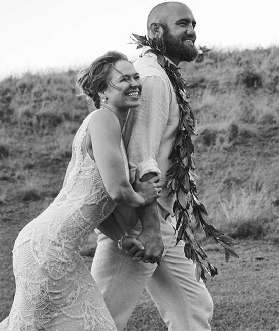 Mỹ nhân 'Fast and Furious 7' làm đám cưới bí mật ở Hawaii ảnh 1