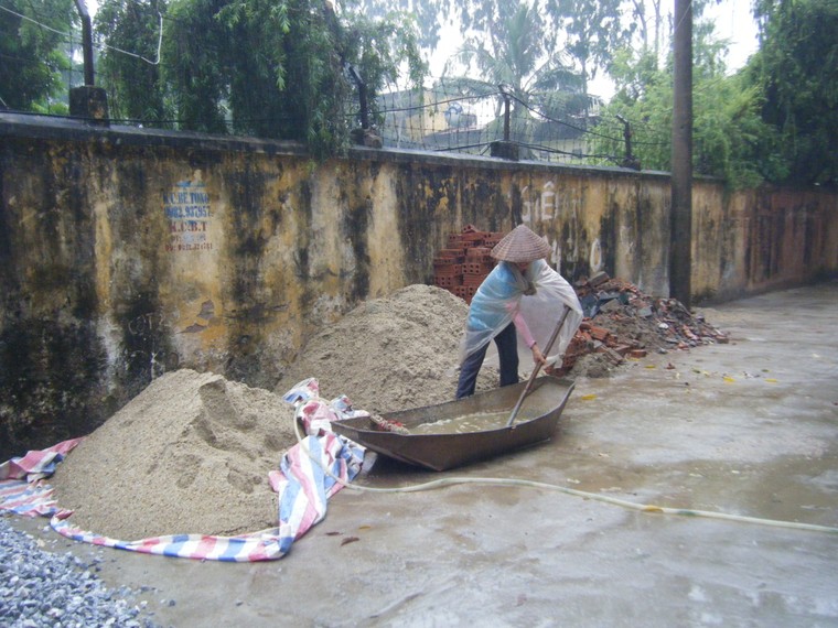 "Phi chính thức" nên phi quyền lơi? ảnh 1