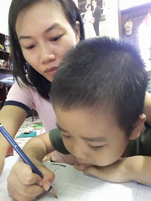 Thư gửi con tự kỷ: Làm mẹ phải có trái tim sắt & nghị lực thép ảnh 1