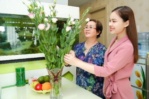 Mẹ trong mắt các sao Việt vừa đáng yêu vừa xúc động ngày 20/10 ảnh 3