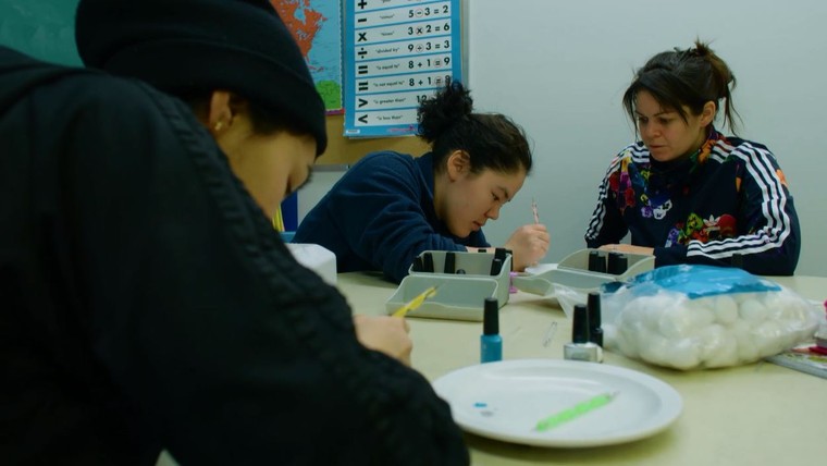 Dạy chữ, dạy người trên Bắc Cực ảnh 1