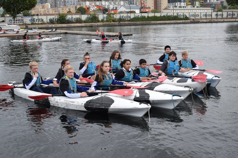 Dạy chữ, dạy người trên Bắc Cực ảnh 3