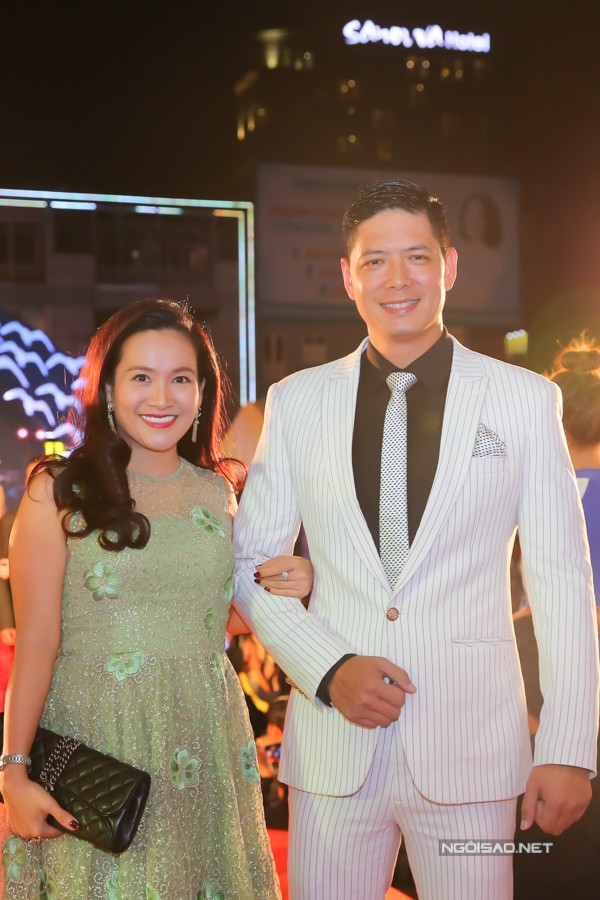 Dàn sao Việt sóng bước thảm đỏ khai mạc Liên hoan phim tại Đà Nẵng ảnh 2