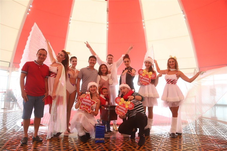 Có gì trong Giáng sinh độc đáo trên 'sân thượng' của Đà Nẵng? ảnh 2