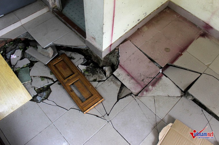 Nền nhà sụt lún, nổ như bom ở Hà Nội ảnh 2