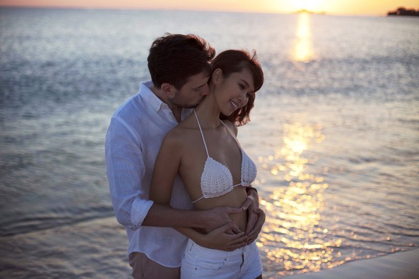 Siêu mẫu Hà Anh xác nhận ‘bầu bí’ sau một năm ngọt ngào bên chồng ảnh 2