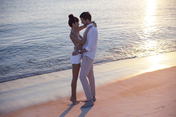 Siêu mẫu Hà Anh xác nhận ‘bầu bí’ sau một năm ngọt ngào bên chồng ảnh 1