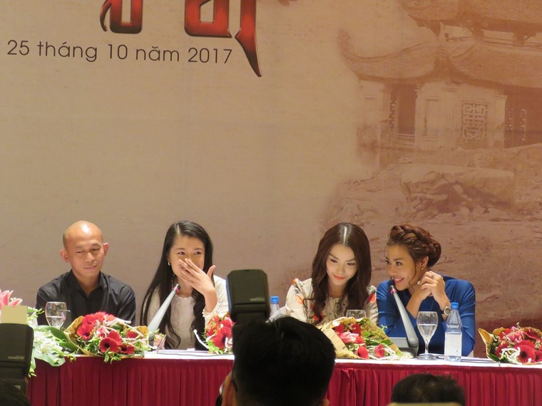 Diễn viên Trà My: Bước ra phim ‘Thương nhớ ở ai’, thấy mình nữ tính hơn ảnh 1