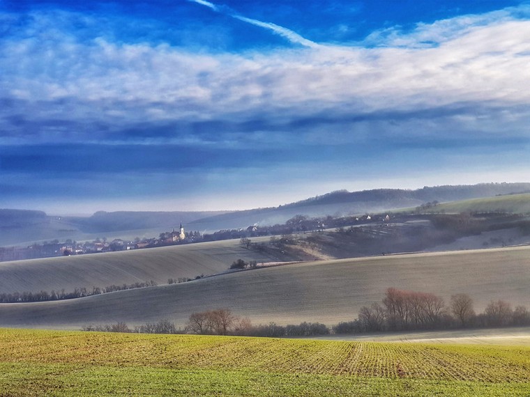 Mùa đông ở châu Âu và sức hút kỳ lạ của những con phố cổ ảnh 1