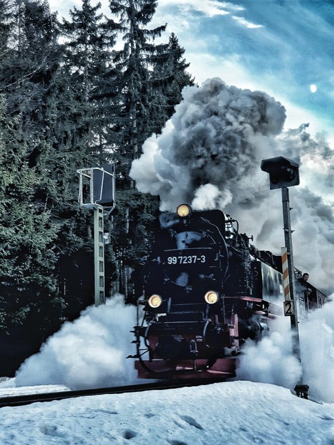 Mùa đông ở châu Âu và sức hút kỳ lạ của những con phố cổ ảnh 6