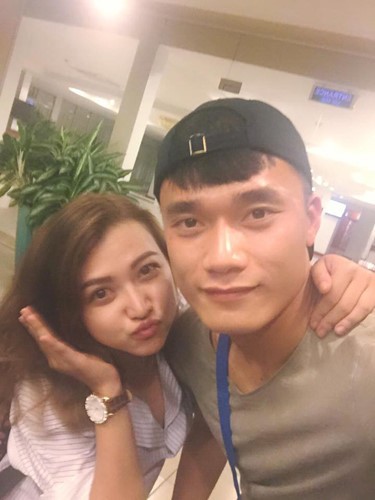 'Người tình tin đồn' của thủ môn Bùi Tiến Dũng có điểm gì thu hút? ảnh 1