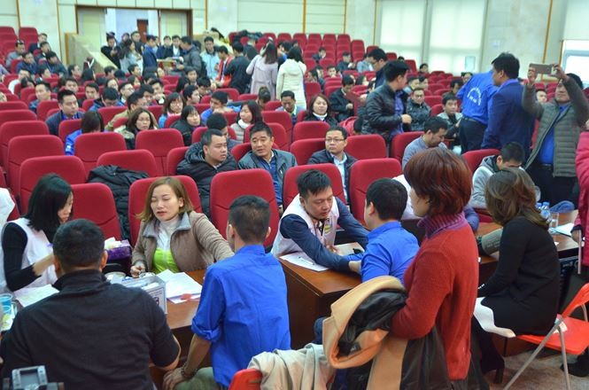 Cán bộ Bộ Thông tin & Truyền thông hiến máu cứu người ảnh 3