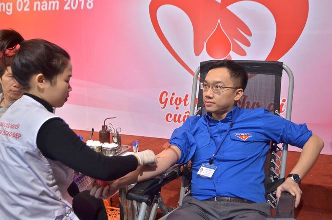 Cán bộ Bộ Thông tin & Truyền thông hiến máu cứu người ảnh 5