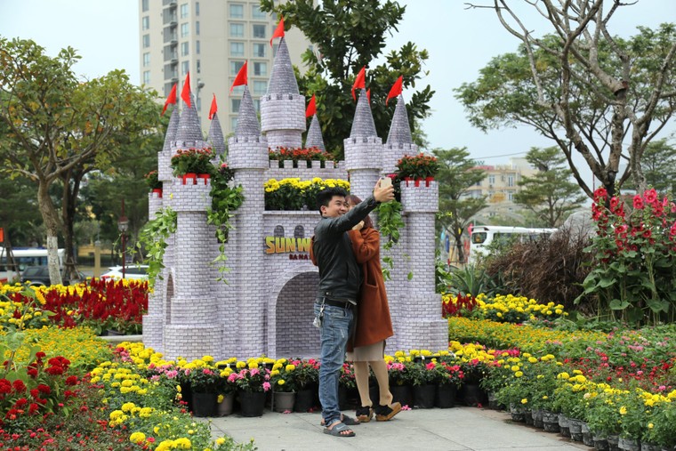 Giới trẻ Đà thành đua nhau check in điểm đến cực hot dịp Tết này ảnh 4