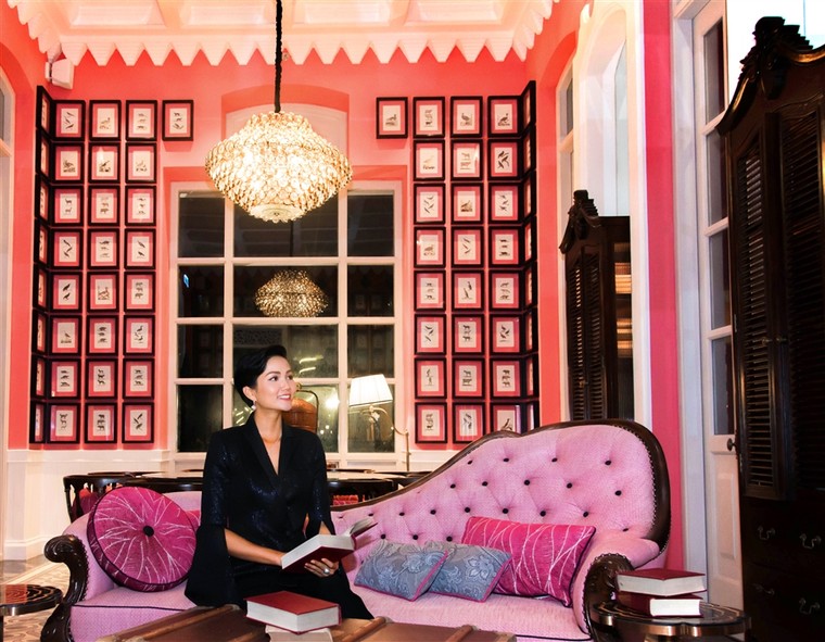 Bữa tối lãng mạn của Tân hoa hậu H’Hen Niê tại JW Marriott Phu Quoc Emerald Bay ảnh 1