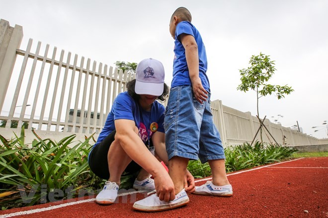 Những khoảnh khắc đáng nhớ trong ngày hội thể thao dành cho trẻ tự kỷ ảnh 3