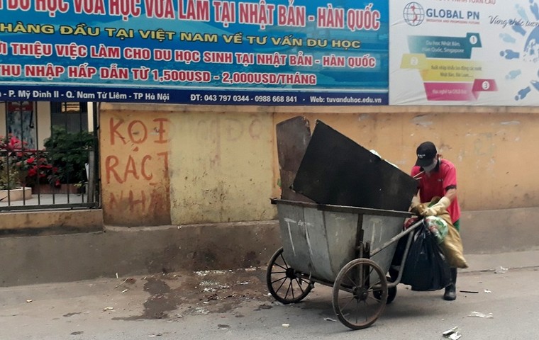 Càng cấm càng đổ rác ảnh 3