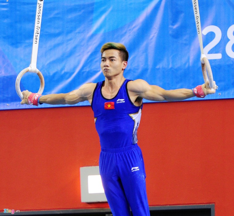 Hot boy hai lần thắng bạo bệnh và ông chủ đặc biệt của làng thể dục Việt ảnh 1