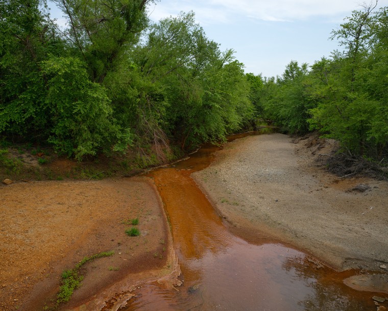 Cái chết của một thị trấn ảnh 2