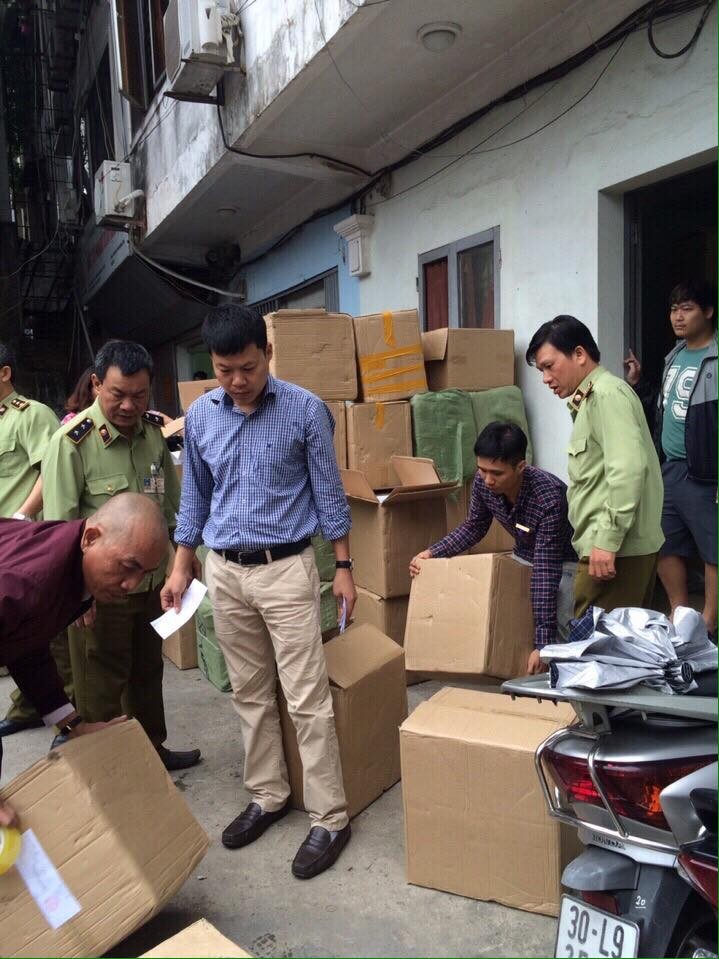 Bắt giữ hơn 18 ngàn tuýp kem đánh răng Sensodyne ‘dỏm’ tại Hà Nội ảnh 1