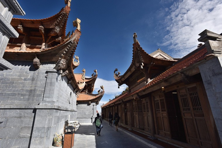 Khám phá quần thể văn hóa tâm linh thuần Việt trên đỉnh Fansipan ảnh 5
