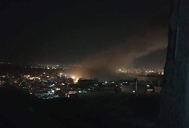 Những hình ảnh mới nhất về cuộc tấn công của Mỹ nhằm vào Syria ảnh 3