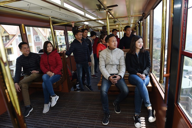 'Mê tít' chuyến phiêu lưu giữa núi rừng Tây Bắc với tàu hỏa Mường Hoa ảnh 1