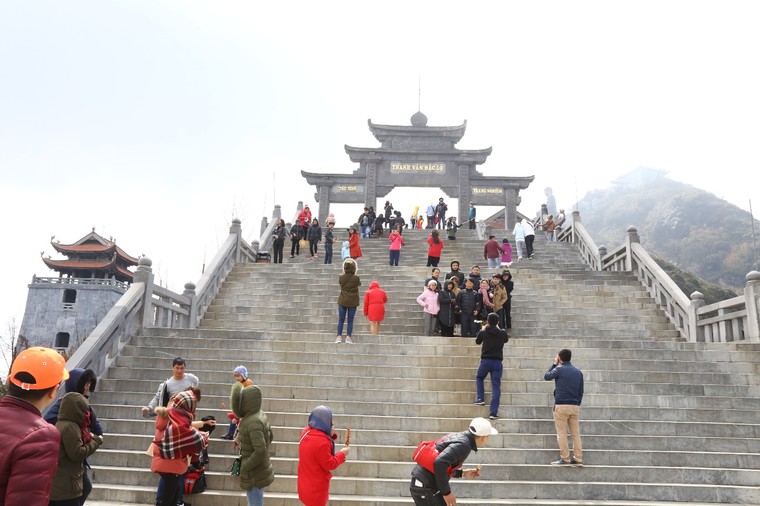 30/4 này, thử dự hội hoa Tây Bắc ở Fansipan không? ảnh 8