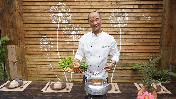 Master Chef Phạm Tuấn Hải bật mí về Không gian ẩm thực dịp pháo hoa Đà Nẵng 2018 ảnh 1