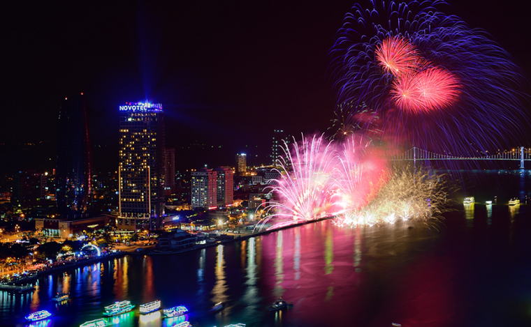 Hé lộ những vị trí ‘độc’ ngắm pháo hoa Đà Nẵng 2018 ảnh 1