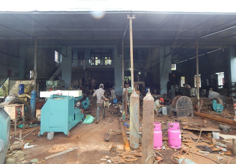 Biến phế phẩm ô nhiễm thành... củi ảnh 1