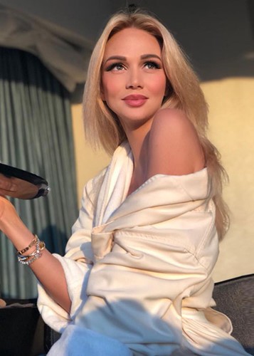 Vẻ gợi cảm của Hoa hậu Nga làm đại sứ World Cup 2018 ảnh 6