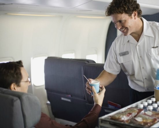 9 sự thật trên máy bay khiến nhiều người giật mình ảnh 5