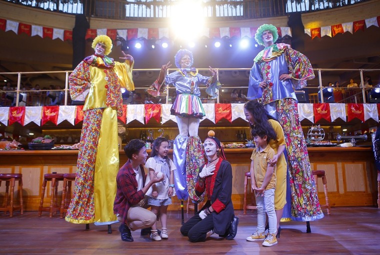 Bà Nà chính thức mở cửa đón khách chơi đêm, điều gì đang chờ đón? ảnh 2