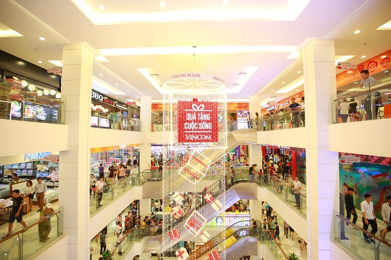 Người dân Thái Nguyên háo hức đón chào Vincom đầu tiên ảnh 2