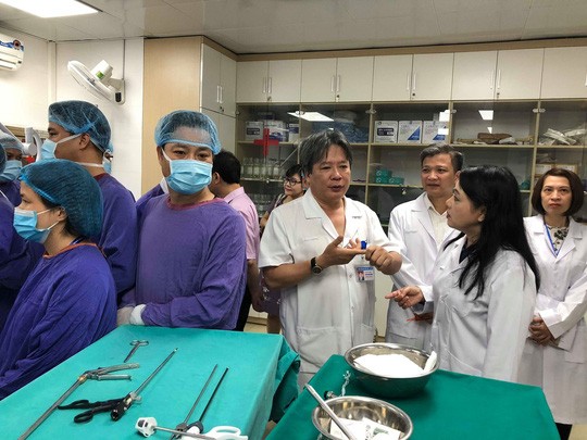 Bệnh nhân phàn nàn với Bộ trưởng Y tế về thủ tục hành chính ảnh 1