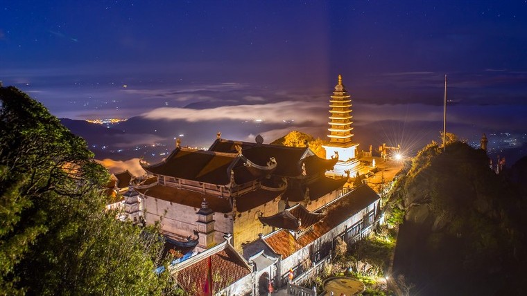 Mùa thu về, lên ngay Fansipan ngắm ruộng bậc thang đã nức thơm hương lúa ảnh 8