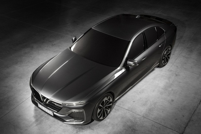 Báo chí nước ngoài trầm trồ trước siêu phẩm VinFast ảnh 2