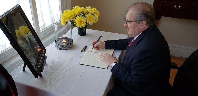 Lãnh đạo các nước viếng Chủ tịch nước Trần Đại Quang ảnh 3