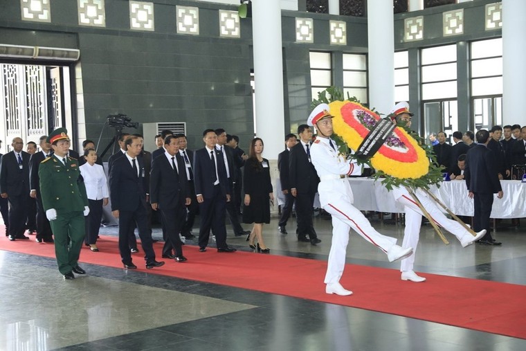 Thủ tướng Campuchia Hun Sen viếng Chủ tịch nước Trần Đại Quang ảnh 2