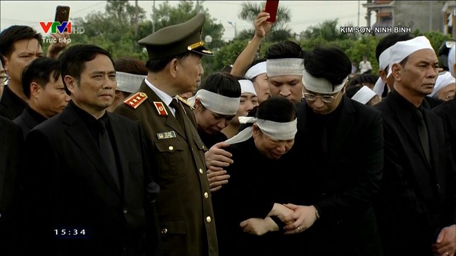 Cận cảnh nghi thức an táng Chủ tịch nước Trần Đại Quang tại Ninh Bình ảnh 9