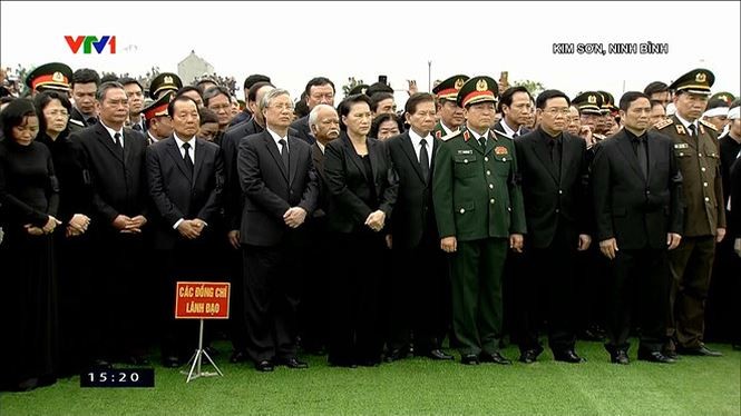 Cận cảnh nghi thức an táng Chủ tịch nước Trần Đại Quang tại Ninh Bình ảnh 5