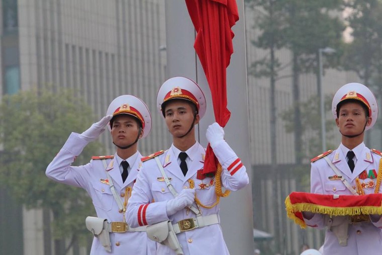 Lễ thượng cờ rủ Quốc tang nguyên Tổng bí thư Đỗ Mười ảnh 1