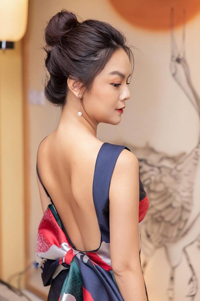 Hậu tin đồn ly hôn, Phạm Quỳnh Anh càng ngày càng sexy, táo bạo ảnh 10