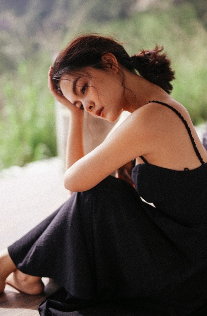 Hậu tin đồn ly hôn, Phạm Quỳnh Anh càng ngày càng sexy, táo bạo ảnh 8