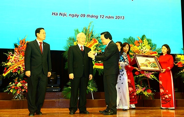 Tổng Bí thư, Chủ tịch nước và chuyện bức ảnh độc đáo thời sinh viên ảnh 4